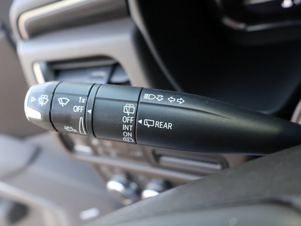 Used 2022 GMC Yukon SLT w/ SLT Luxury Package image 50