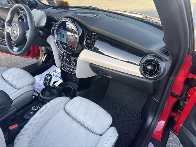 Used 2024 MINI Cooper S FWD image 28