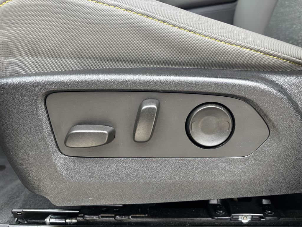 Used 2024 Chevrolet Colorado ZR2 w/ Technology Package image 22