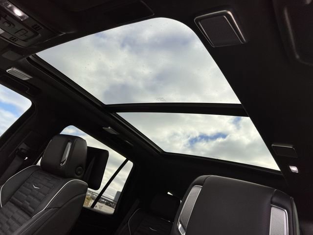 Certified 2024 Cadillac Escalade Sport Platinum image 24