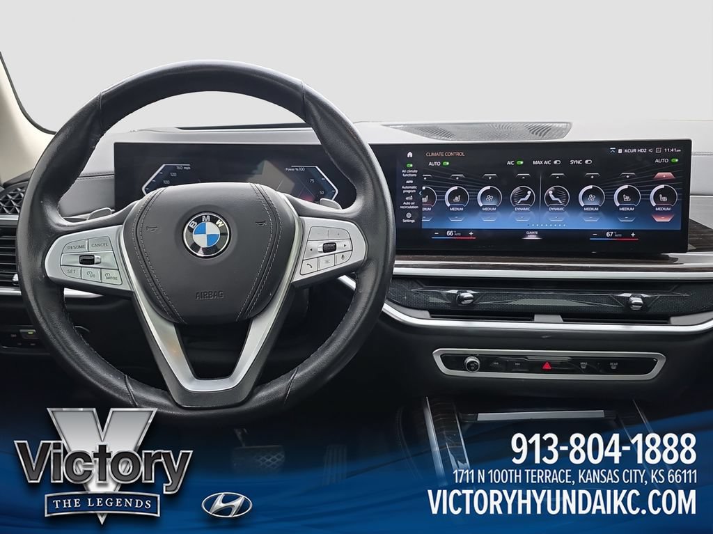 Used 2023 BMW X7 xDrive40i AWD/4WD image 13