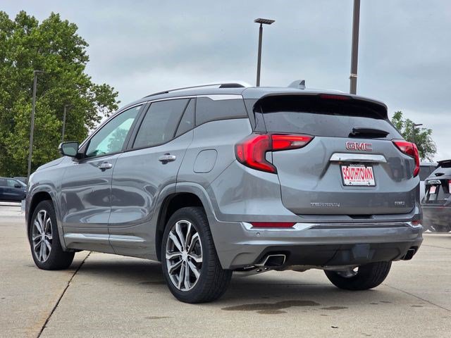 Used 2018 GMC Terrain Denali w/ Driver Alert Package II AWD/4WD image 6