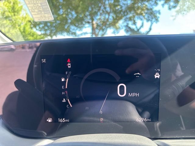 Used 2025 Buick Encore GX Avenir w/ Avenir Technology Package AWD/4WD image 22