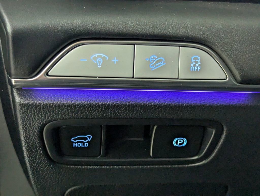 Used 2025 Genesis GV80 2.5T AWD/4WD image 15