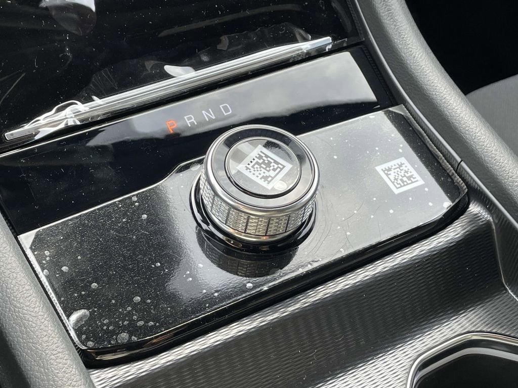 New 2025 Jeep Grand Cherokee L Laredo w/ Luxury Tech Group I image 39