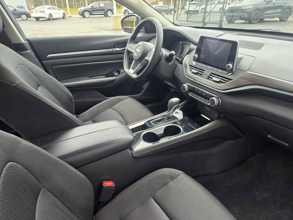 Used 2023 Nissan Altima 2.5 SV image 20