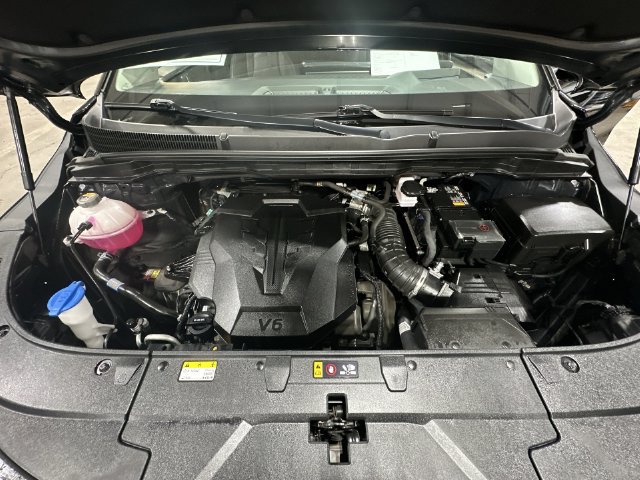 Used 2025 Kia Carnival SX Prestige FWD image 22