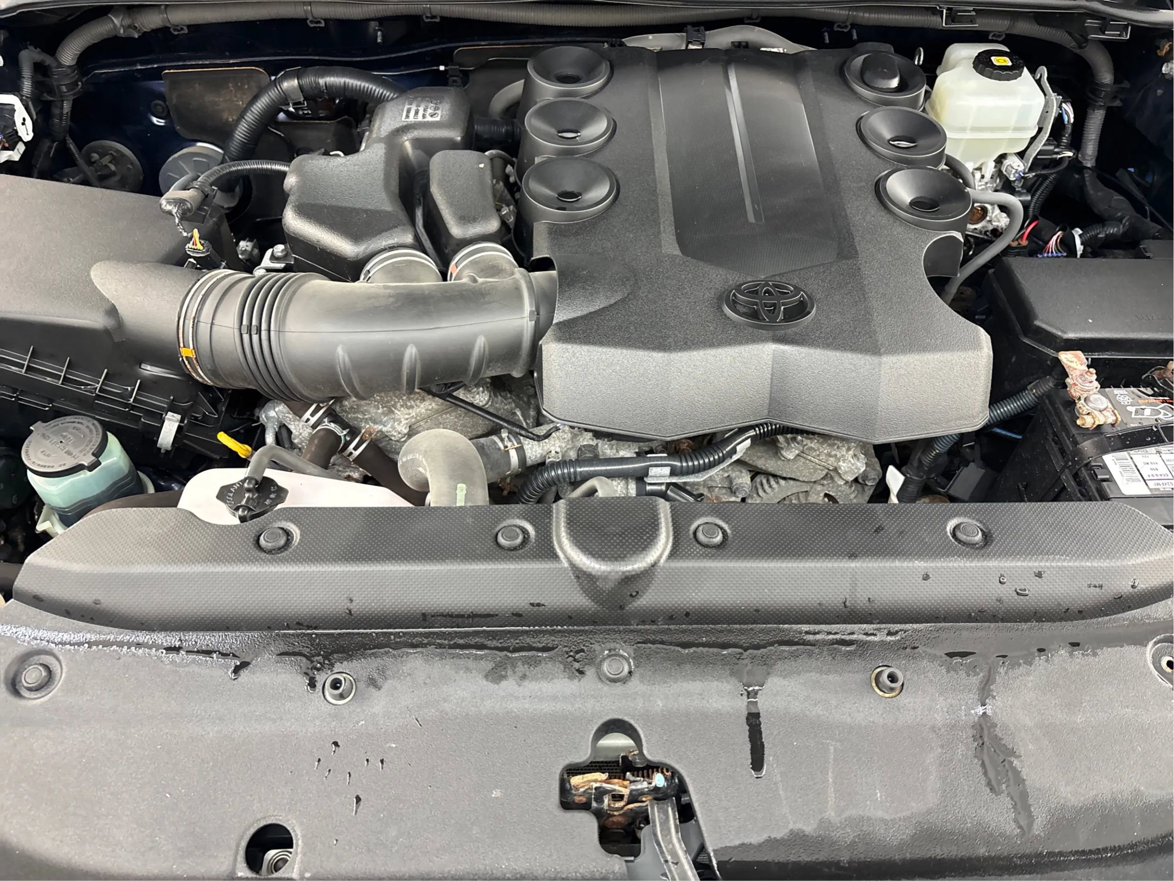 Used 2018 Toyota 4Runner Limited image 31