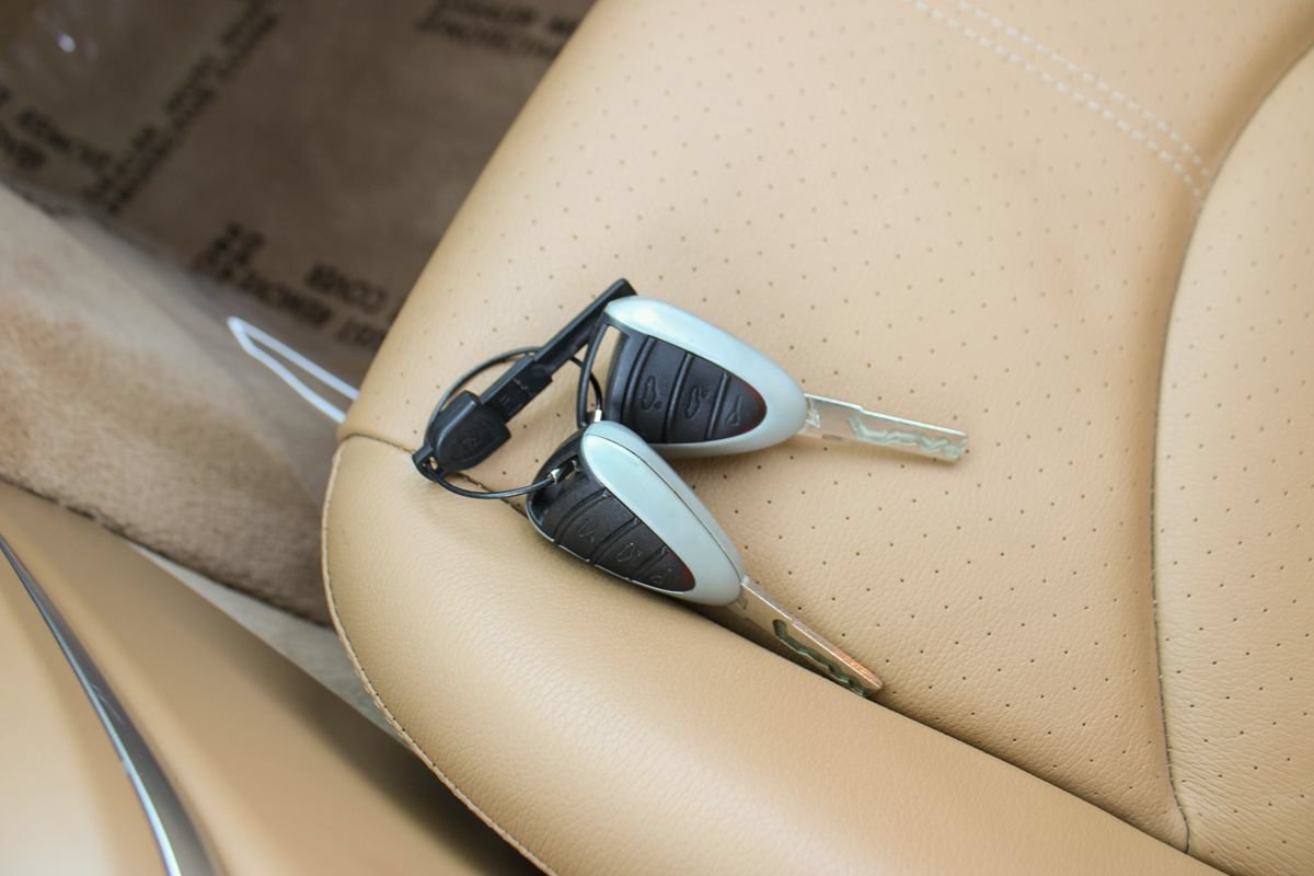 Used 2007 Porsche Cayman S RWD image 27