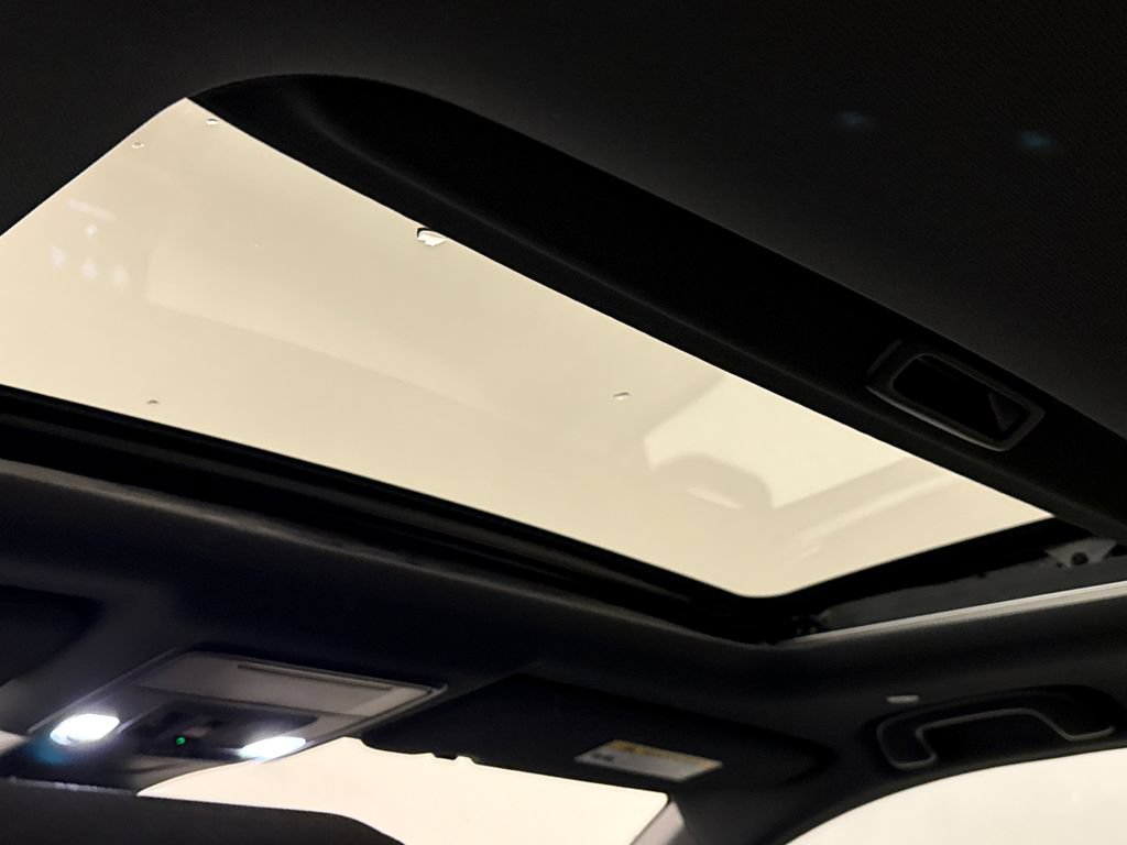 Used 2026 Honda CR-V Sport image 12