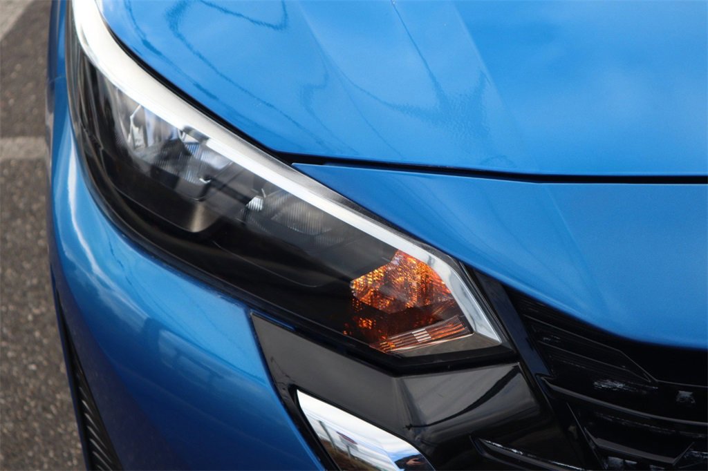 Certified 2025 Nissan Sentra SV image 10