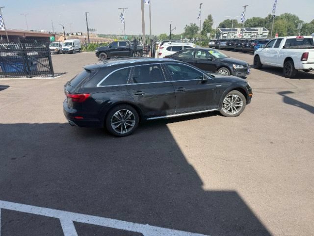 Used 2017 Audi A4 2.0T allroad Prestige w/ Prestige Package AWD/4WD image 12