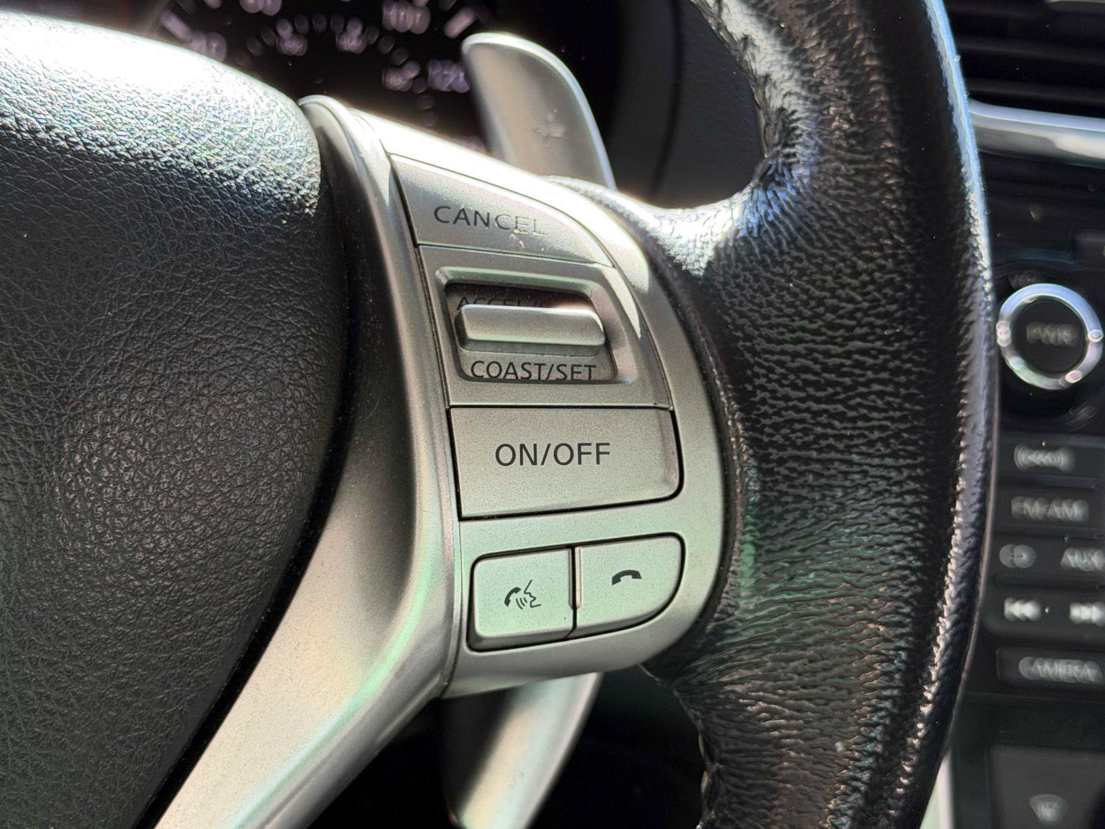 Used 2013 Nissan Altima 3.5 SV w/ Navigation Pkg FWD image 22