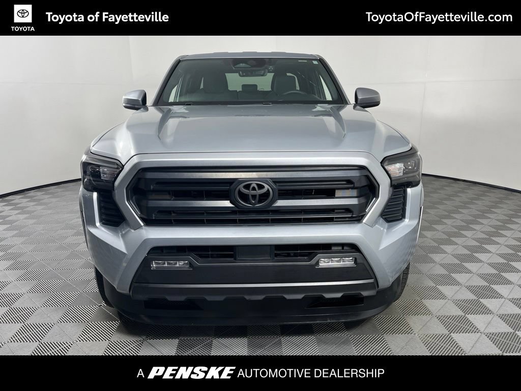 Certified 2024 Toyota Tacoma SR5 AWD/4WD image 17
