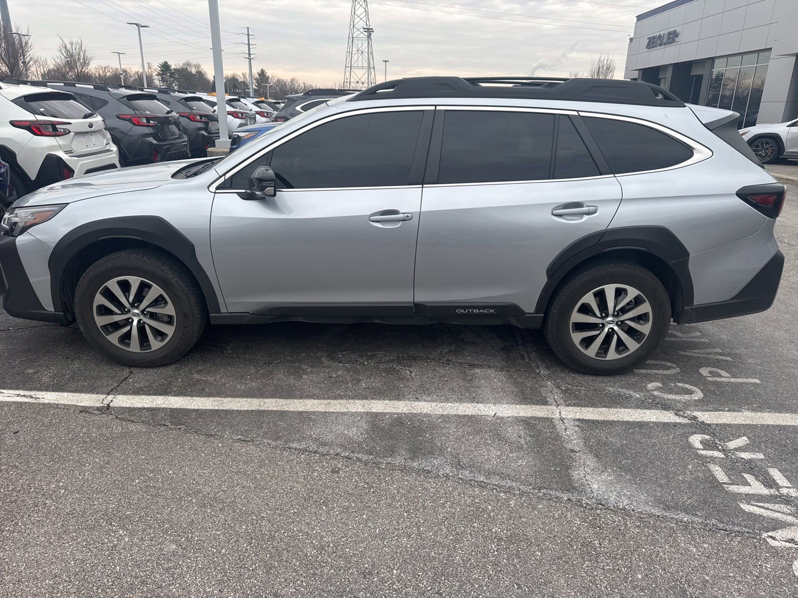 Certified 2024 Subaru Outback Premium image 11