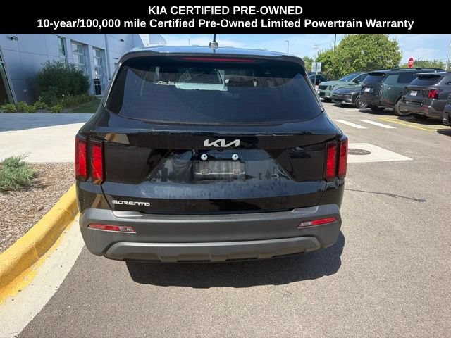 Certified 2023 Kia Sorento LX FWD image 17