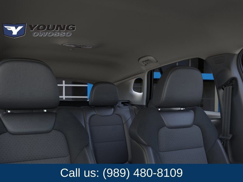 New 2026 Chevrolet Trax LT w/ Driver Confidence Package FWD image 24