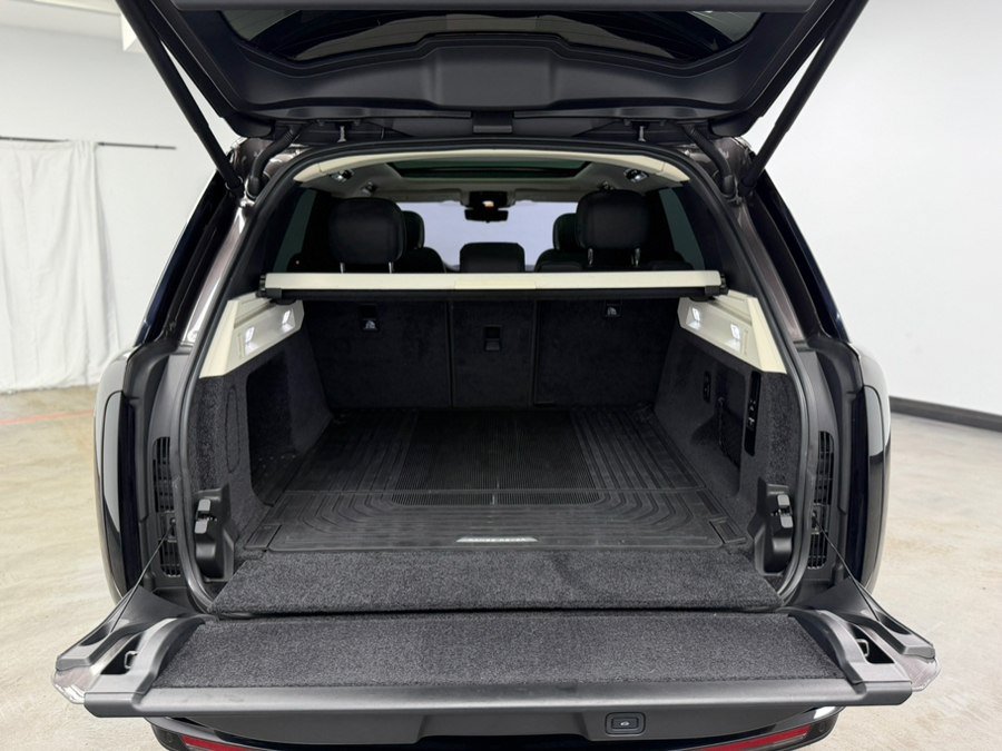 Used 2023 Land Rover Range Rover SE AWD/4WD image 28