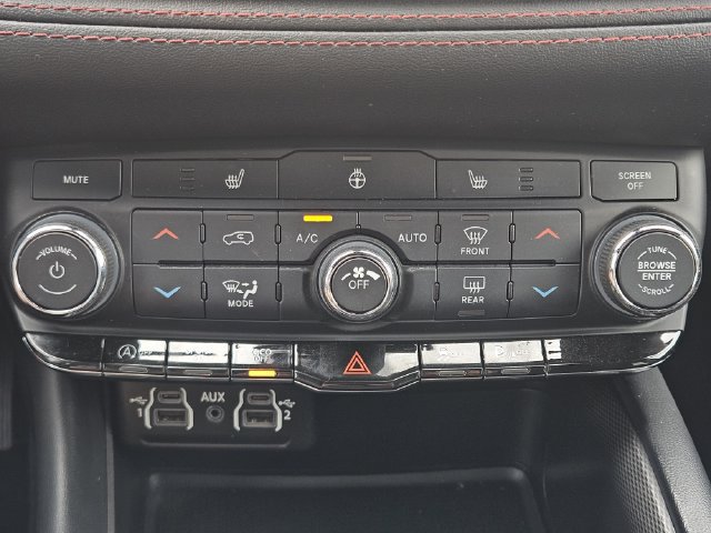 Used 2023 Dodge Durango GT RWD image 19