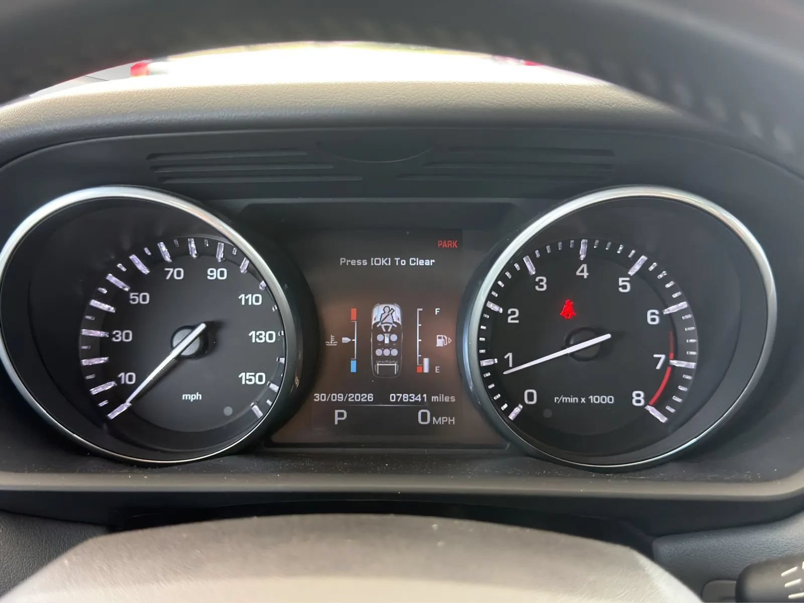 Used 2014 Land Rover Range Rover Sport SE AWD/4WD image 11