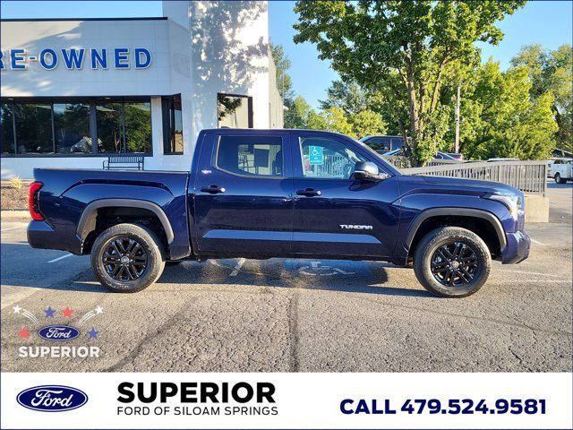 Used 2025 Toyota Tundra SR5 w/ SR5 Premium Package AWD/4WD image 2
