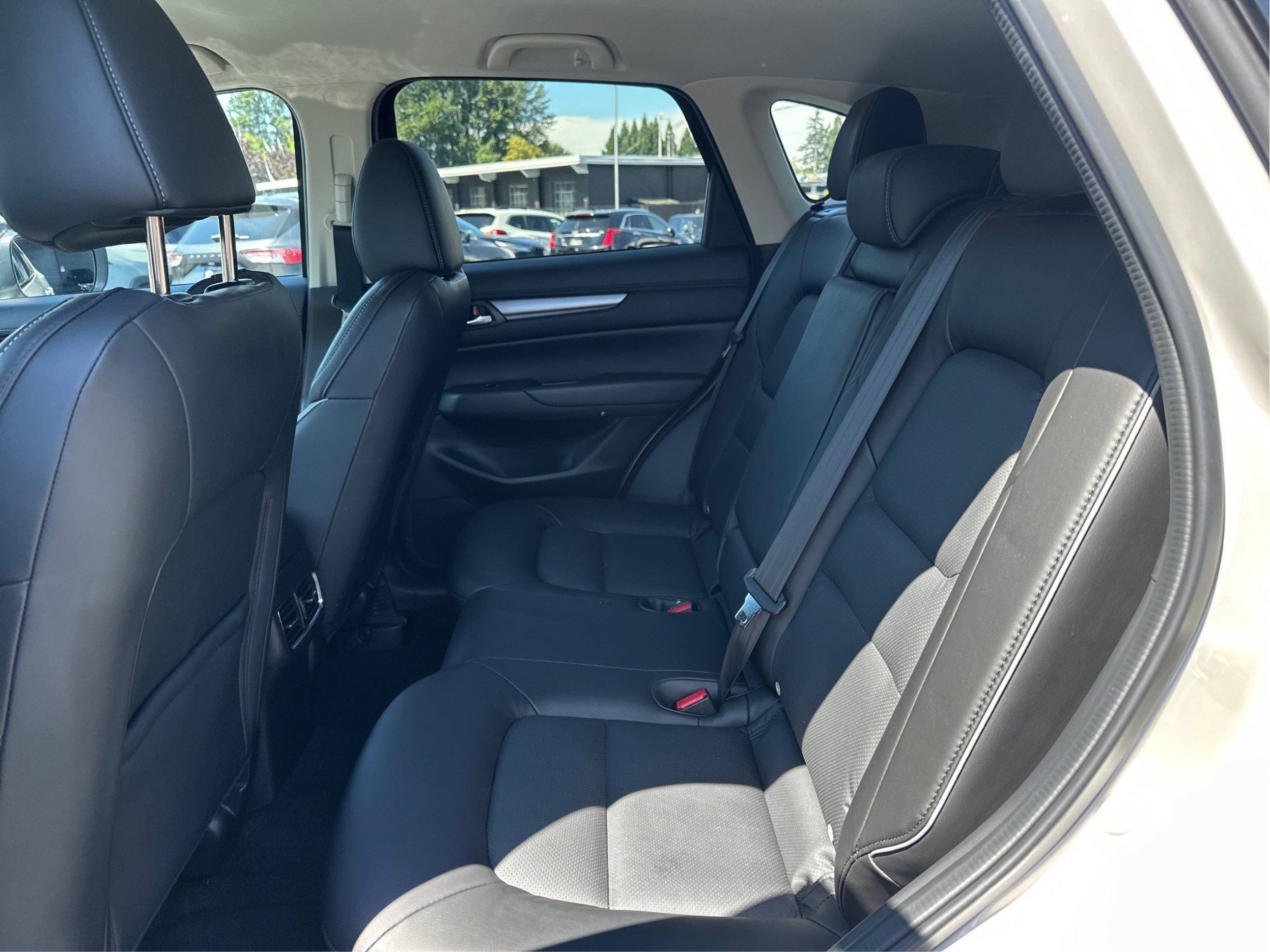 Certified 2025 MAZDA CX-5 AWD 2.5 S w/ Select Package image 10