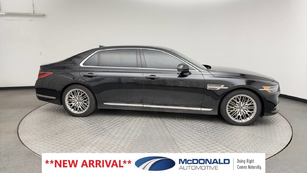 Used 2022 Genesis G90 5.0 Ultimate AWD/4WD image 9