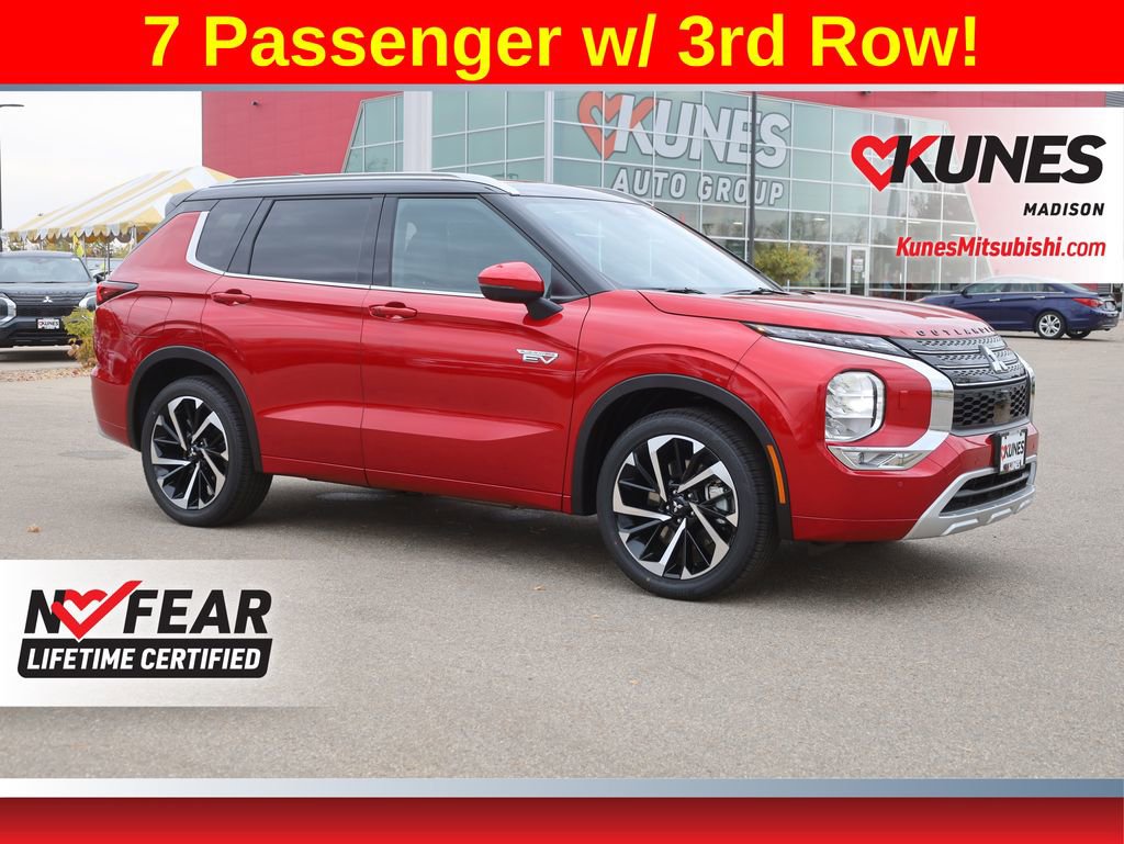 New 2025 Mitsubishi Outlander SEL