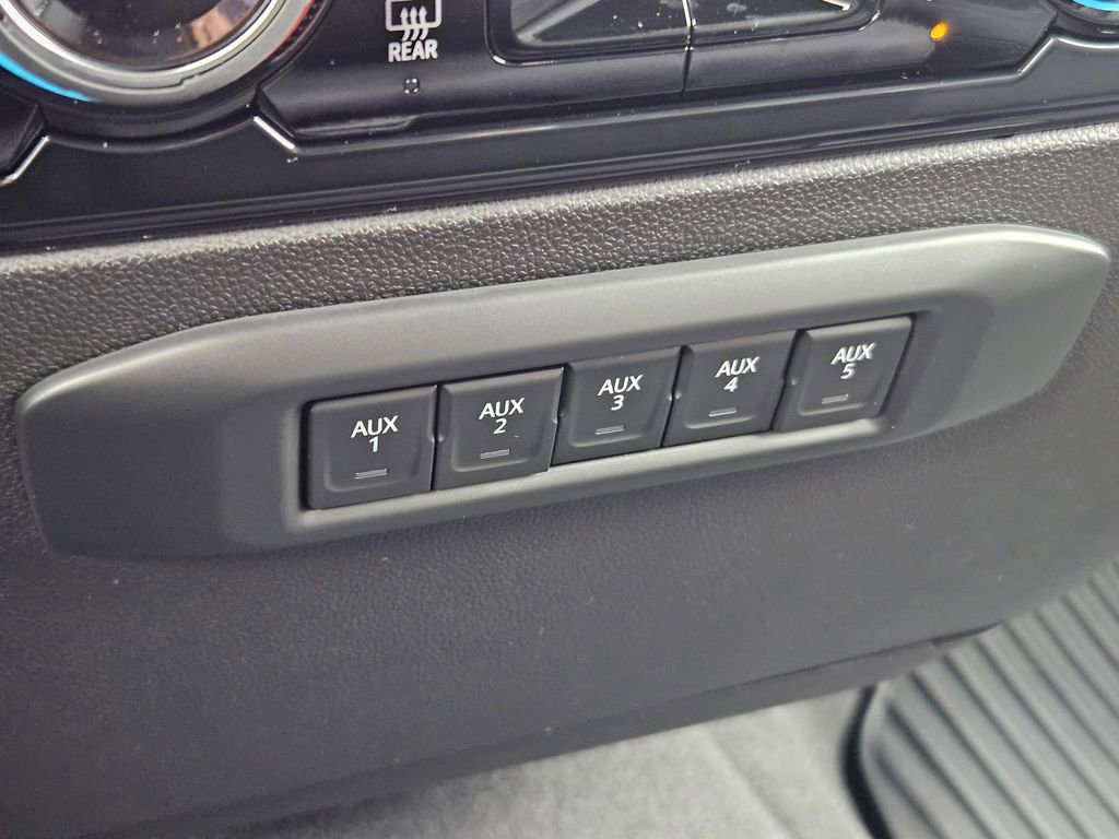 New 2026 Chevrolet Silverado 3500 LT image 27