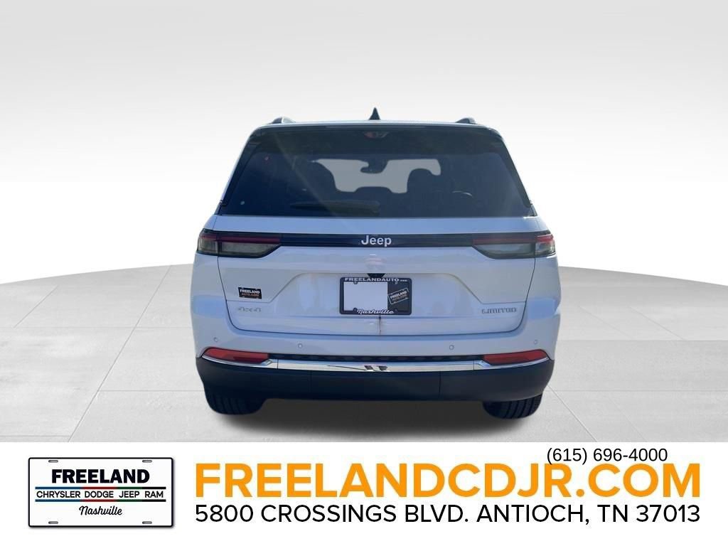 New 2025 Jeep Grand Cherokee Limited w/ Luxury Tech Group II AWD/4WD image 6