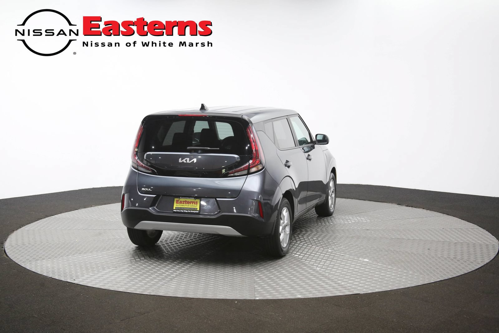 Used 2023 Kia Soul LX w/ LX Technology Package FWD image 36