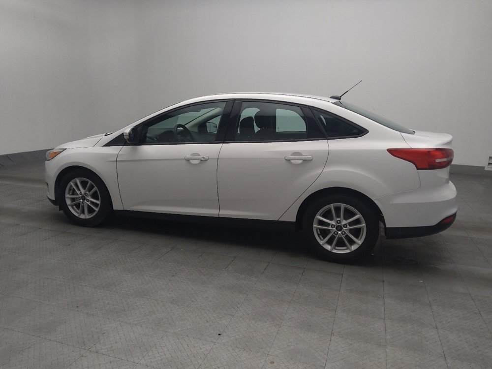 Used 2016 Ford Focus SE image 3