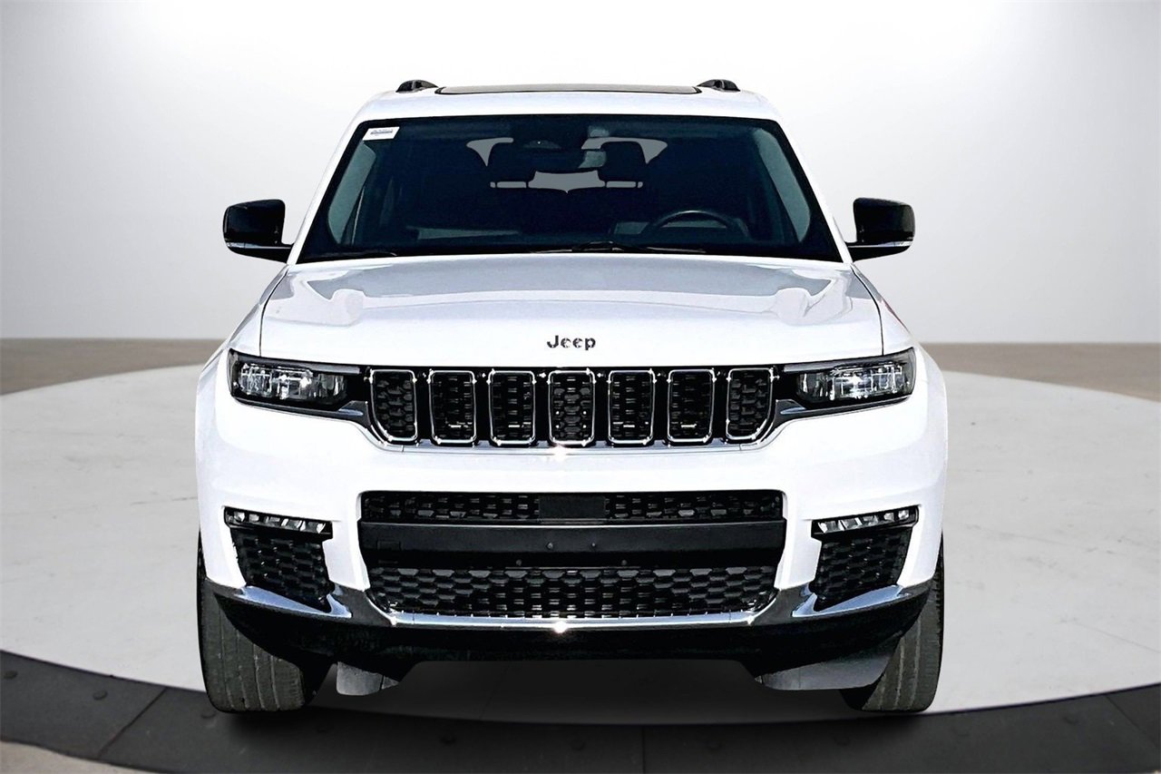 Certified 2022 Jeep Grand Cherokee L Limited image 3