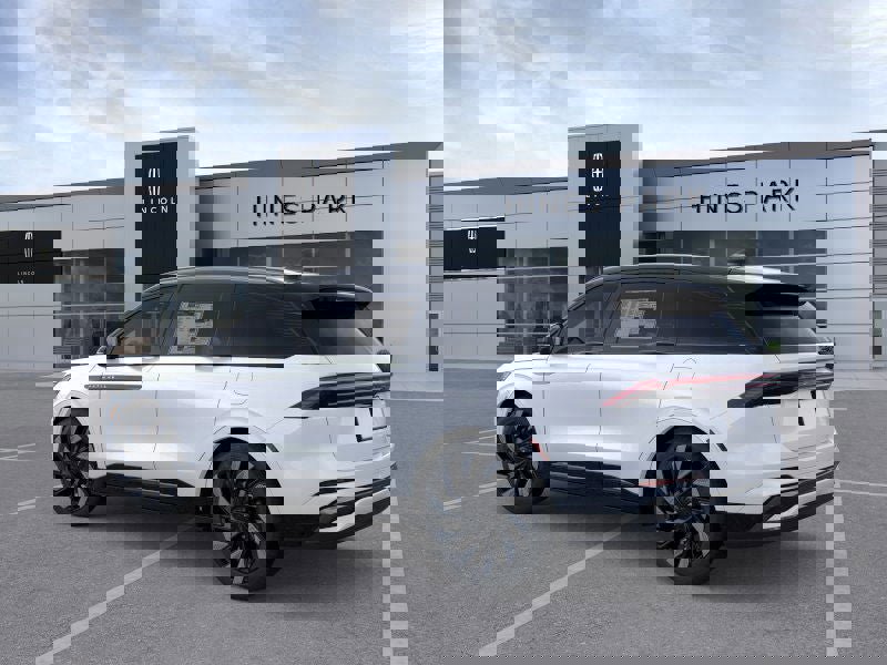 New 2026 Lincoln Nautilus Reserve w/ Jet Appearance Package image 4