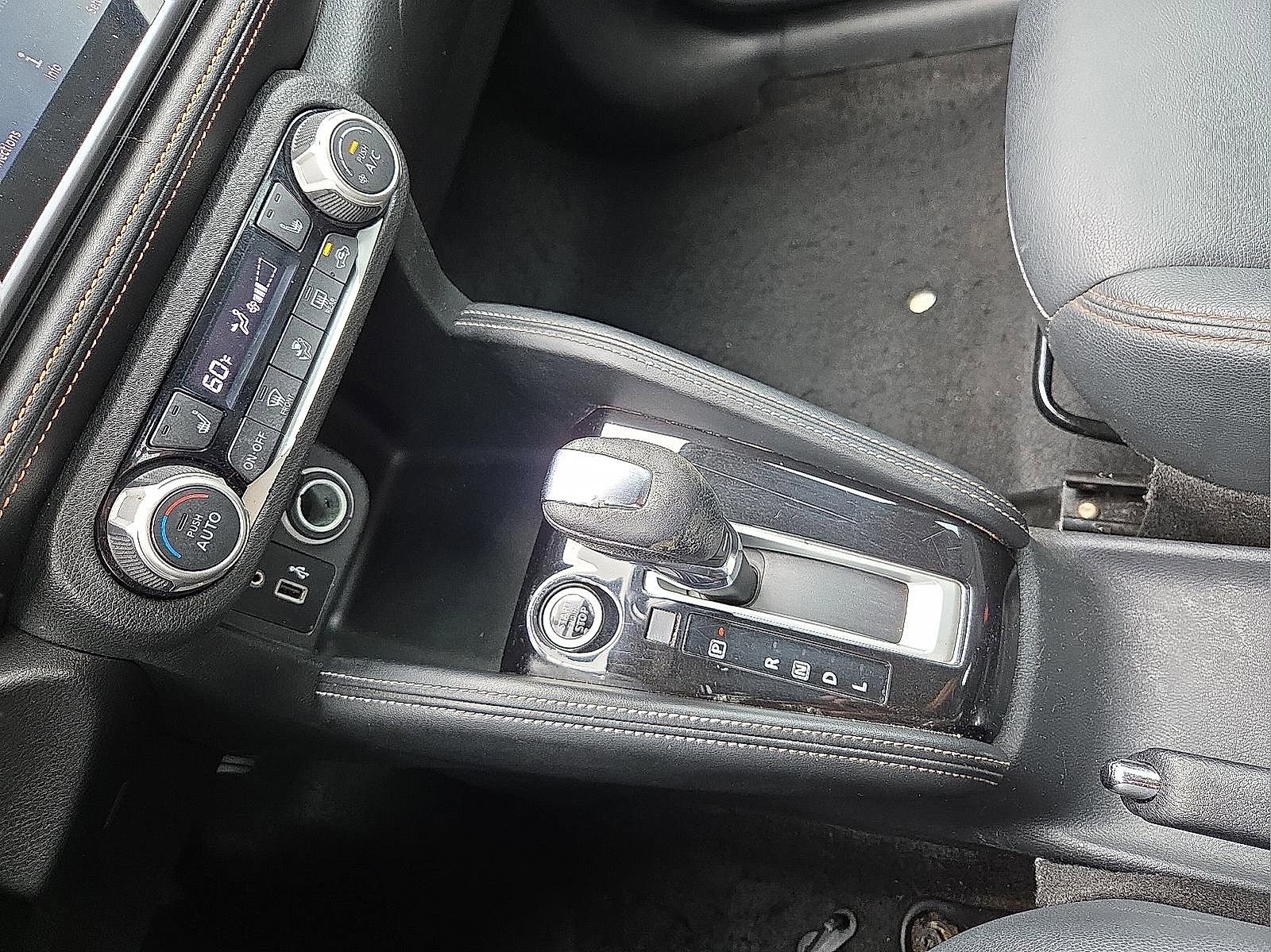 Used 2019 Nissan Kicks SR w/ SR Premium Package image 25