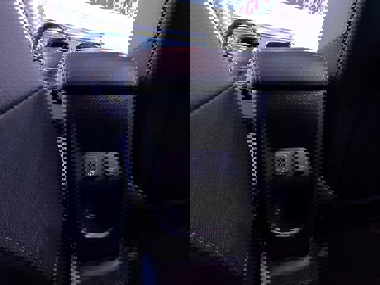 Used 2020 Chevrolet Colorado ZR2 image 37