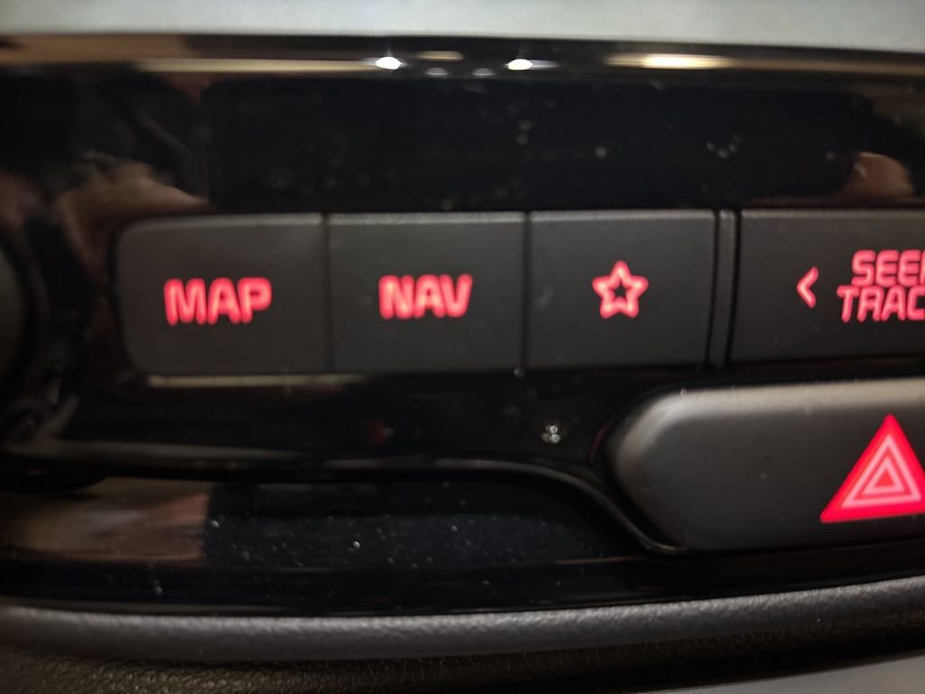 Used 2022 Kia Soul EX image 18