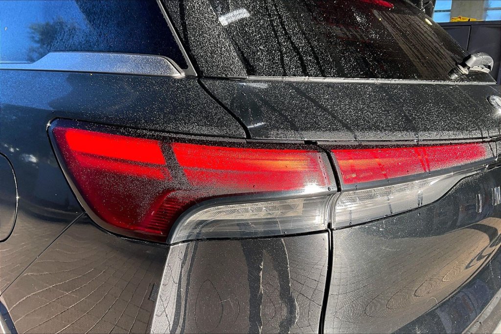 Used 2024 INFINITI QX60 Luxe AWD/4WD image 18