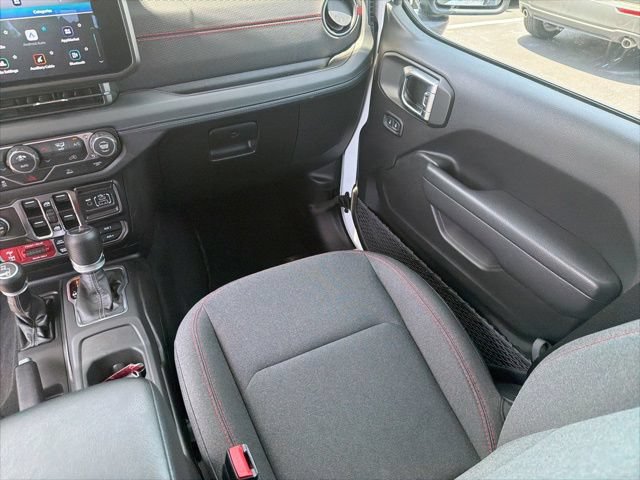 Used 2026 Jeep Gladiator Rubicon AWD/4WD image 30