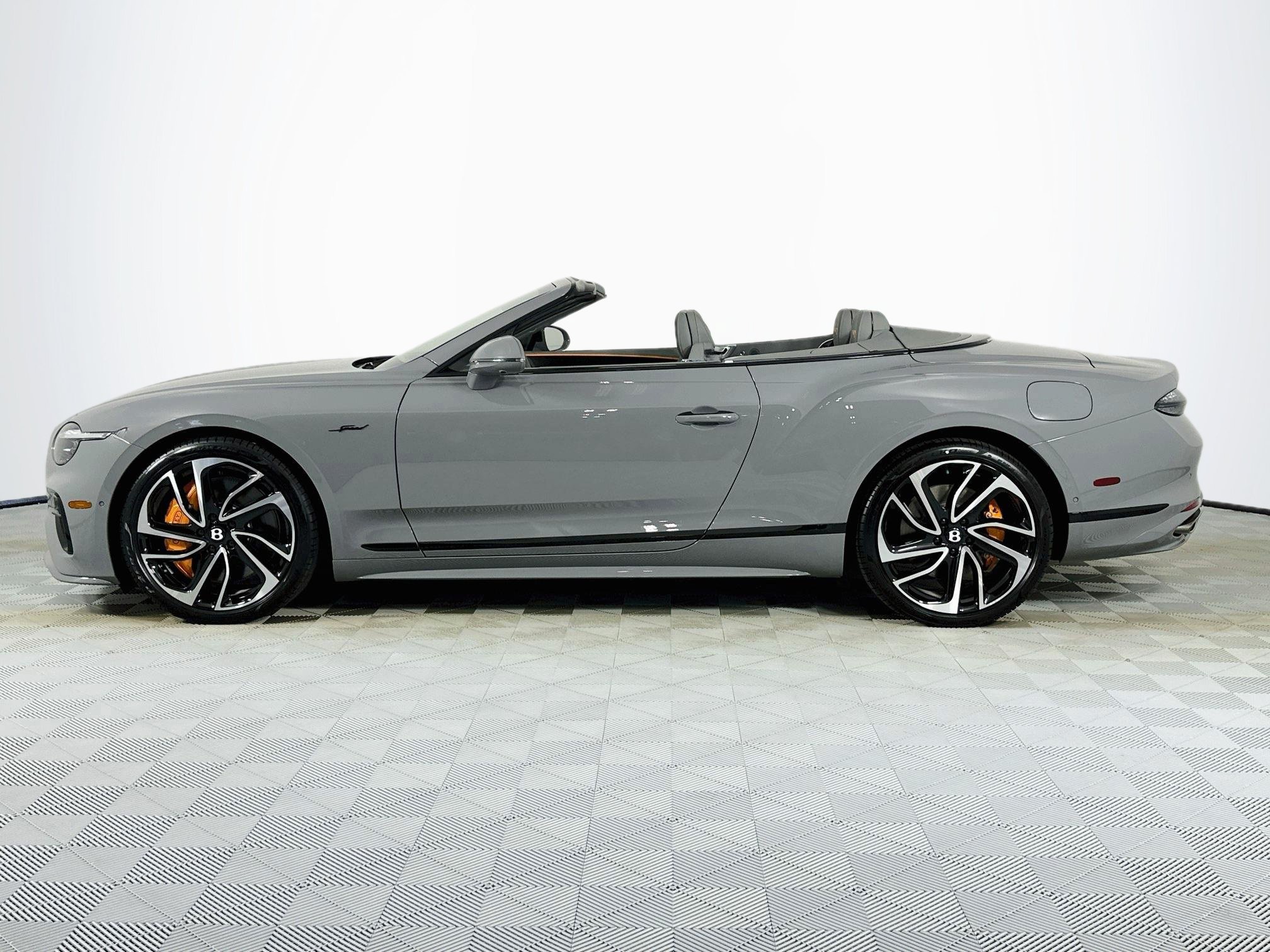 New 2027 Bentley Continental GTC Speed AWD/4WD image 8