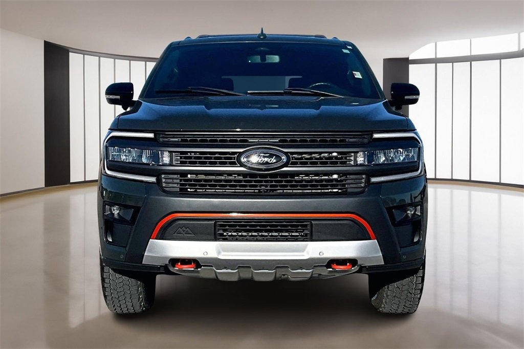 Used 2022 Ford Expedition Timberline image 3
