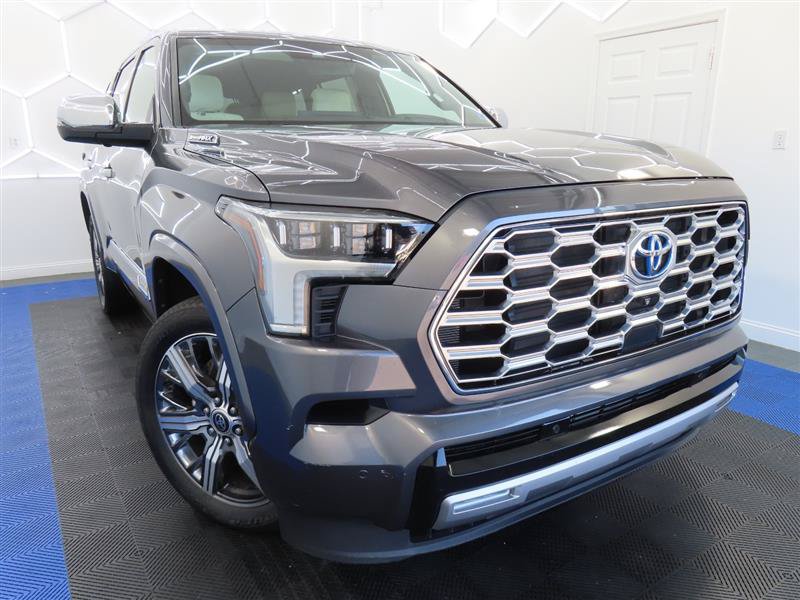 Used 2023 Toyota Sequoia Capstone AWD/4WD image 3