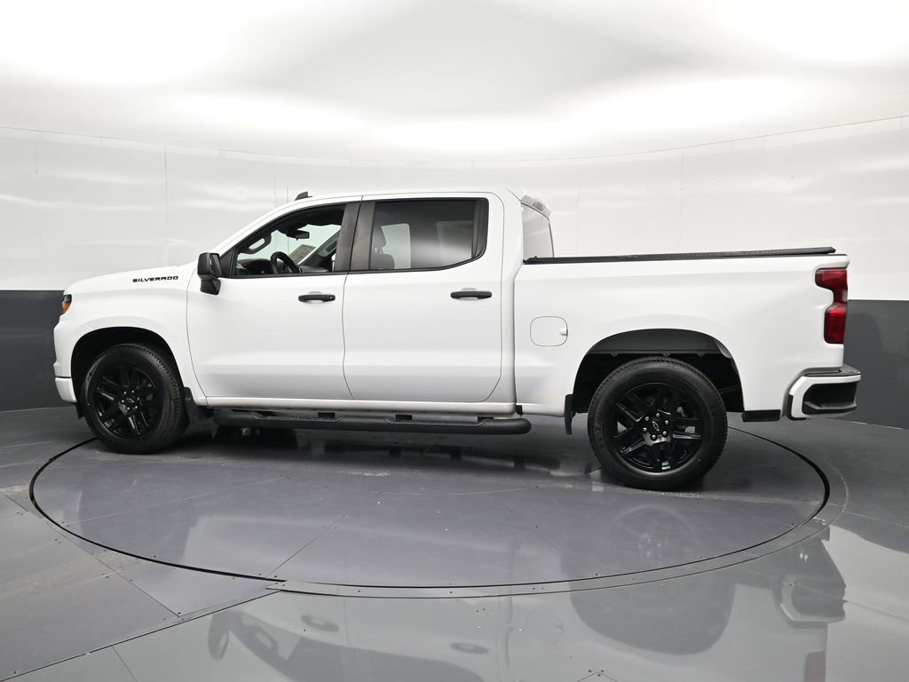Used 2024 Chevrolet Silverado 1500 Custom w/ Turbomax Blackout Package RWD image 8
