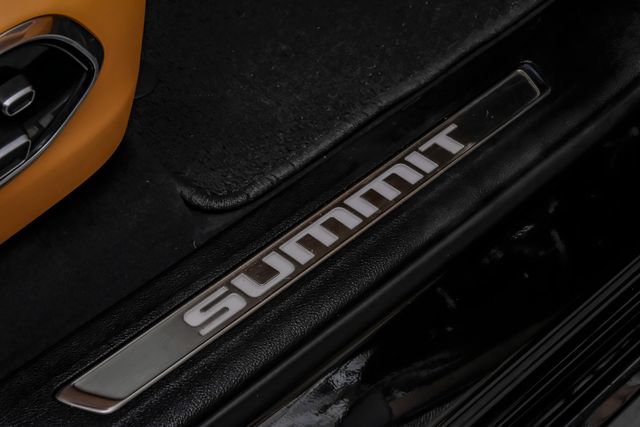 Used 2022 Jeep Grand Cherokee Summit AWD/4WD image 53