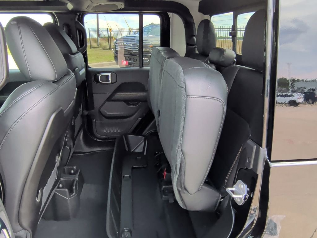 New 2025 Jeep Gladiator Sport AWD/4WD image 39