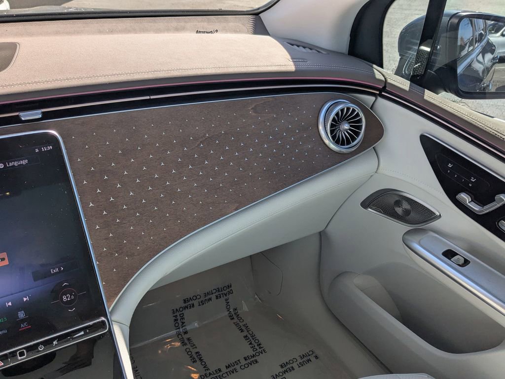 Used 2023 Mercedes-Benz EQE 350+ SUV image 4