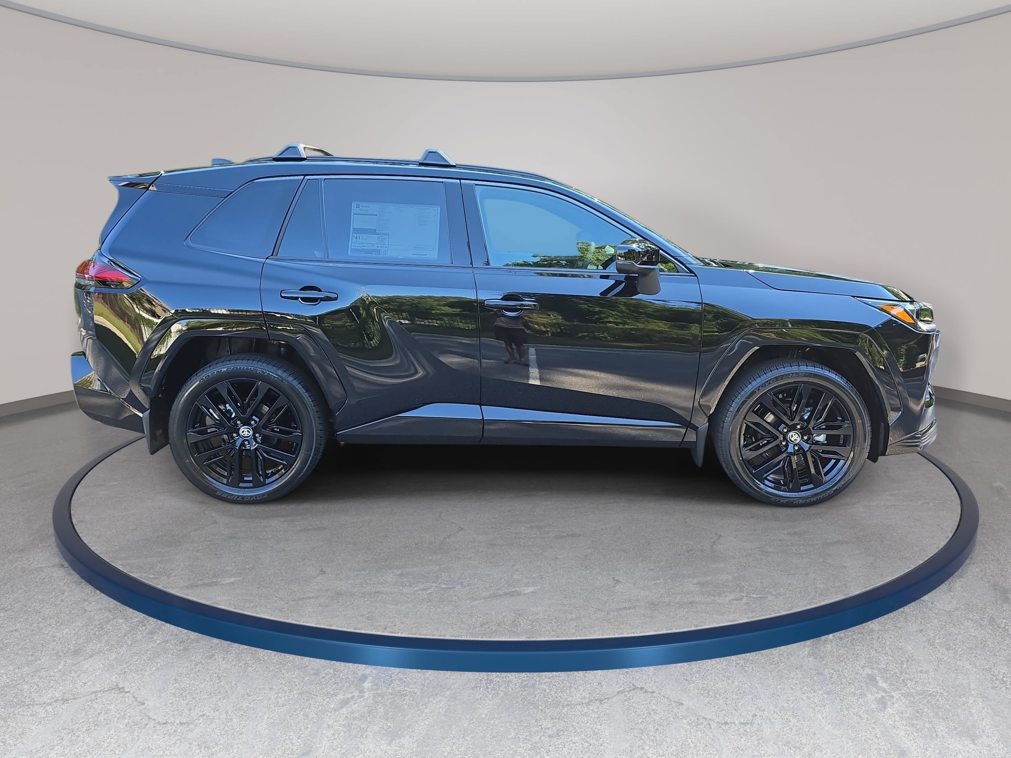 New 2026 Toyota RAV4 XSE AWD/4WD image 4