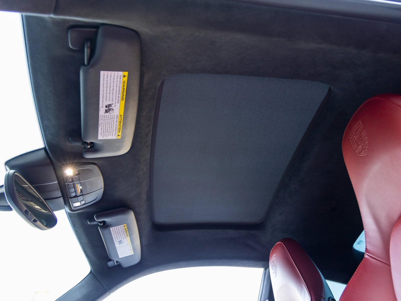 Used 2016 Porsche 911 Turbo image 31