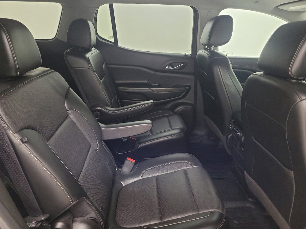 Used 2020 GMC Acadia SLT w/ LPO, Floor Liner Package FWD image 19