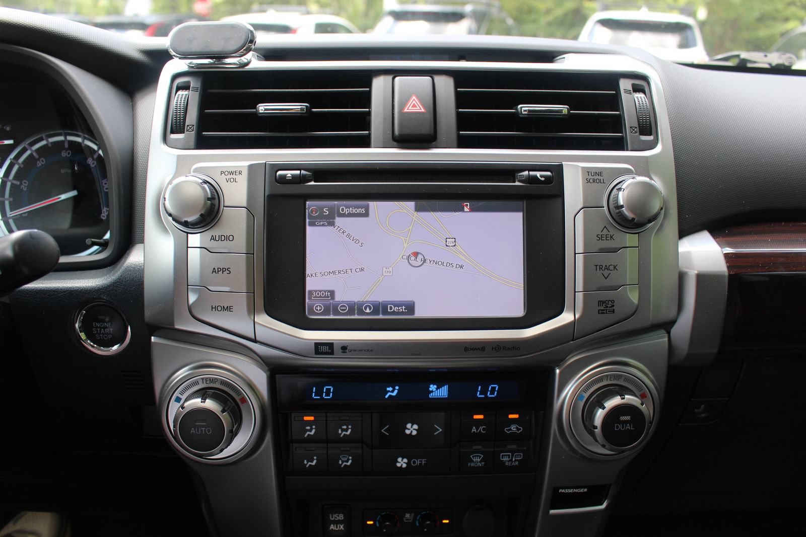 Used 2019 Toyota 4Runner Limited AWD/4WD image 28